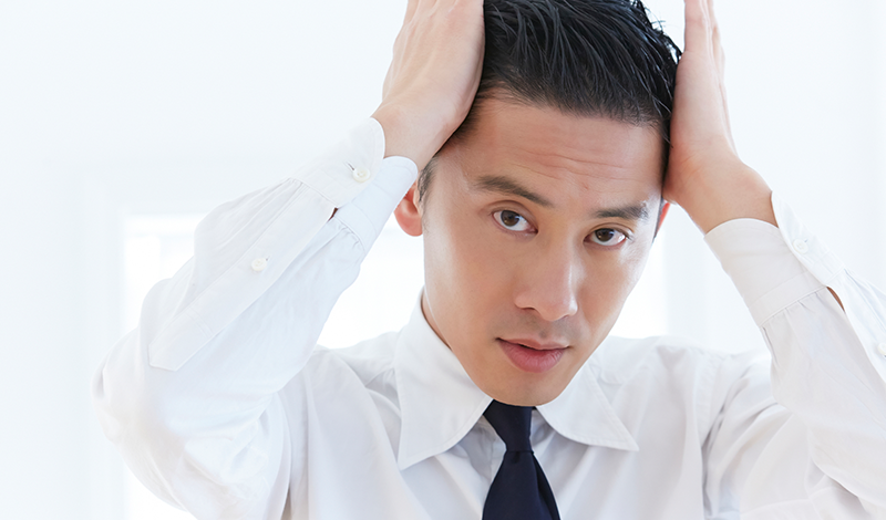 ワックスなどスタイリング剤のついた頭髪