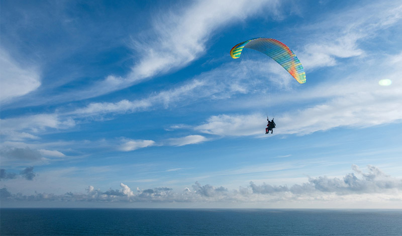 パラグライダー