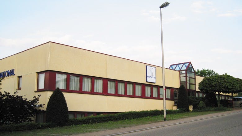 “ドイツ製”のかつらの品質に驚いた！スヴェンソン式増毛法