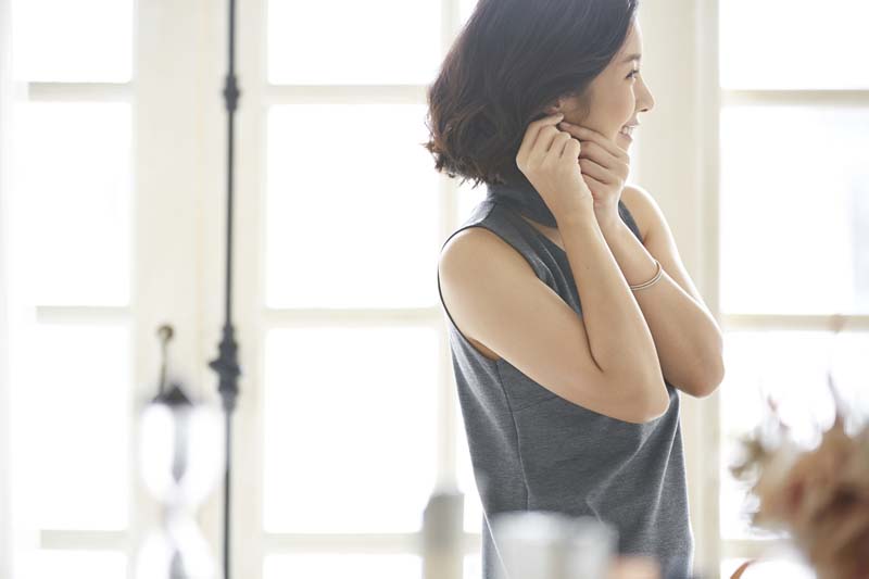 おしゃれを楽しむ女性