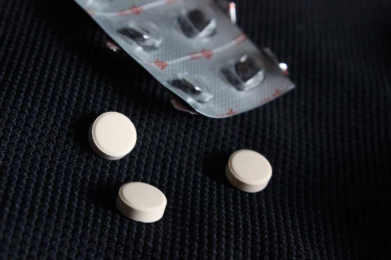 AGA治療薬をイメージした錠剤の写真