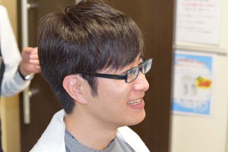 仕上がりのクオリティに満足げなコクブさん