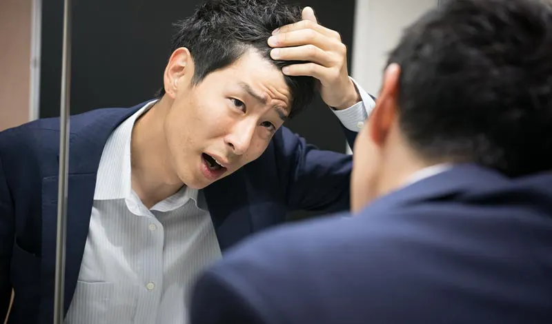 手遅れになる前に知るべきパターン別薄毛の原因 髪コト 頭髪を通じてライフスタイルを豊かにするための情報を発信