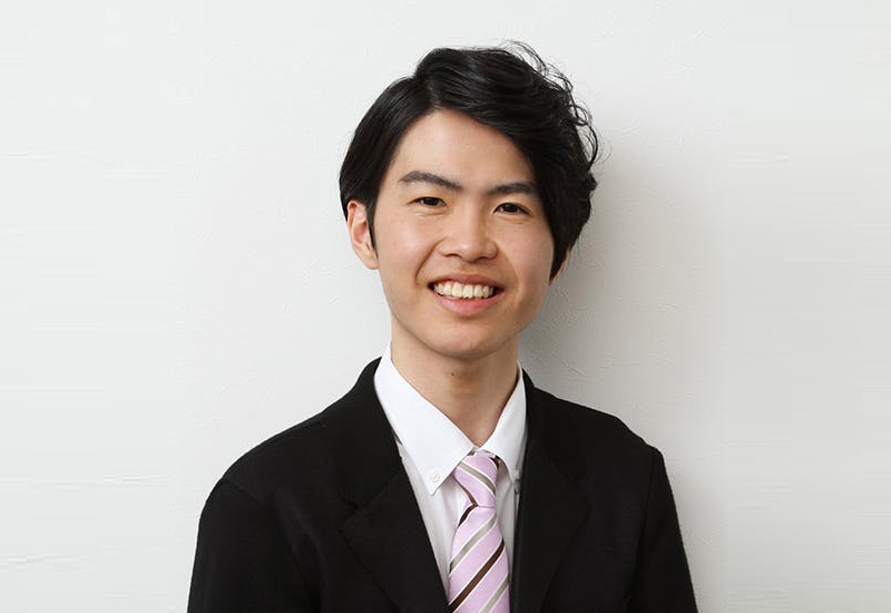 デザインカット-耳掛け好印象！クールなビジネスパーマ