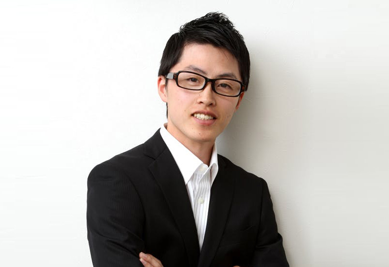 デザインカット-『ビジネスショート』ウェットな好印象スタイル