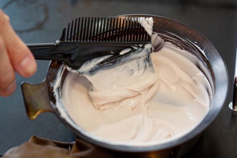 白髪染めの染料のイメージ画像