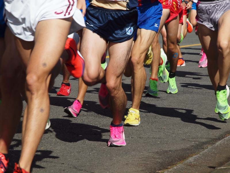 ランナーの足元