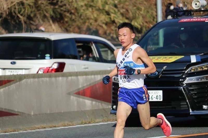 日本体育大学・藤本珠輝選手が箱根駅伝で走る姿