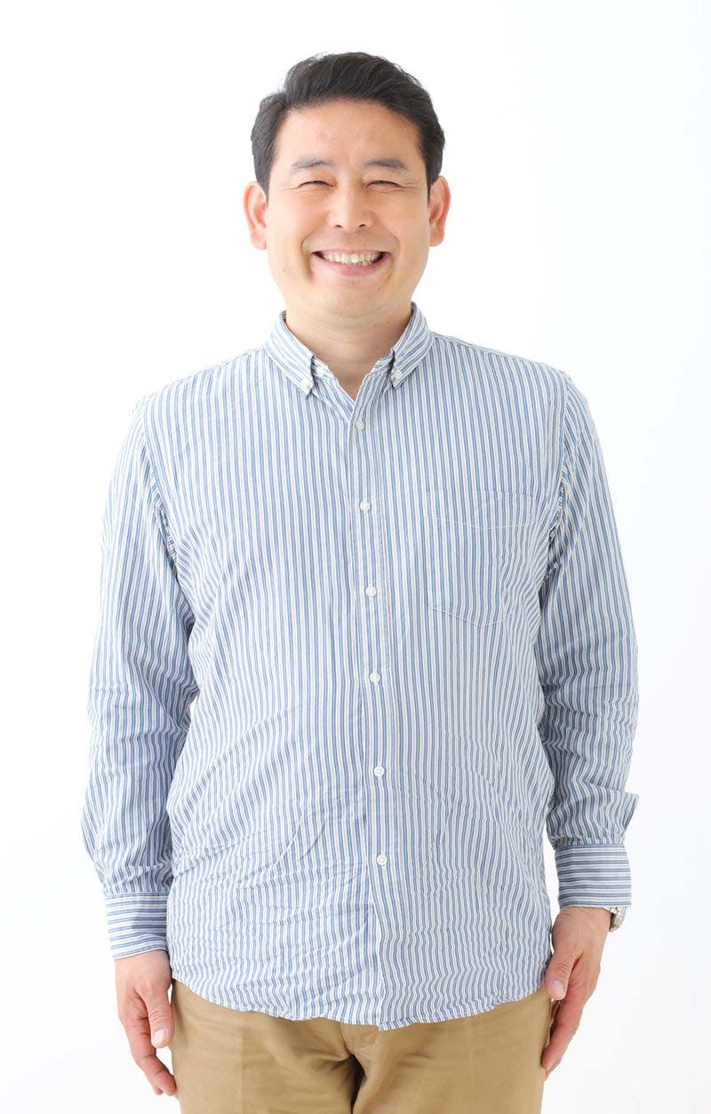 薄毛が目立ちにくい七三分けの画像